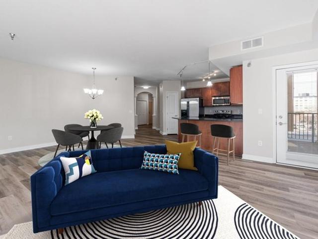 Condo for sale in Hennepin, Minnesota