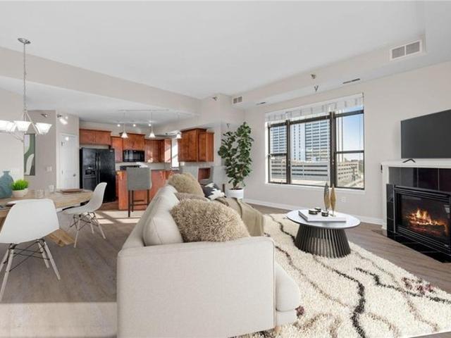 Condo for sale in Hennepin, Minnesota