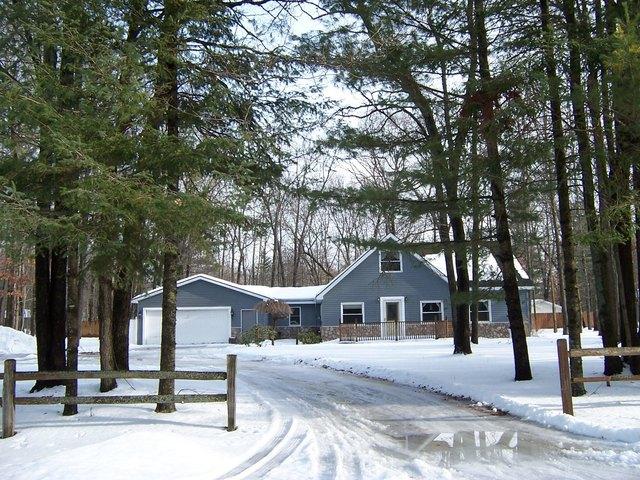 House for sale in Houghton Lake, Michigan