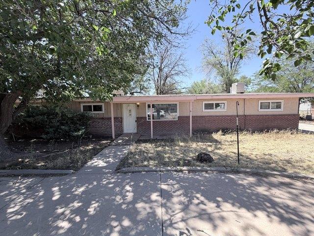 House for sale in Bosque Farms, New Mexico