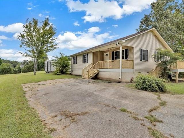 House for sale in Walhalla, South Carolina