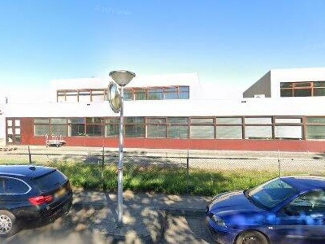 Bedrijfspand te huur in Woensel-Noord, Noord Brabant