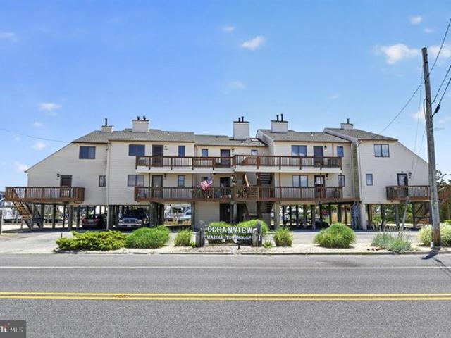 Townhouse for sale in Tuckerton, New Jersey