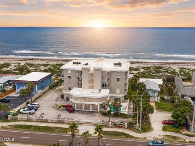 Condo for sale in Cocoa Beach, Florida