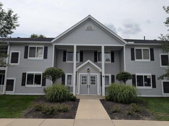 Condo for sale in Novi, Michigan