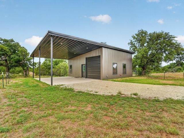 House for sale in Palo Pinto, Texas