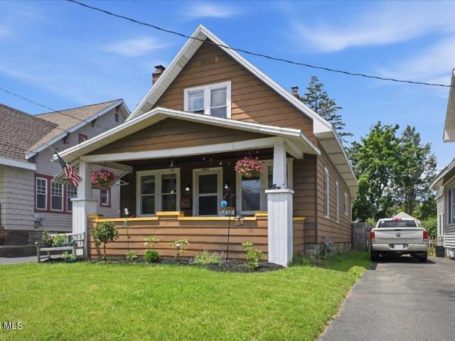 House for sale in Schenectady, New York