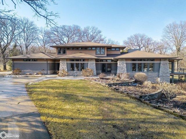Farm for sale in Nora Springs, Iowa