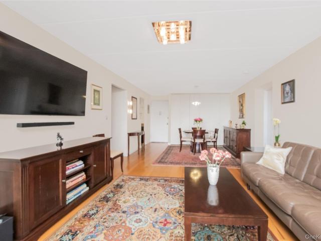 Condo for sale in Glenwood, New York