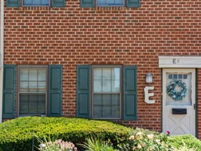 Condo for sale in Bucks, Pennsylvania