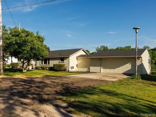 House for sale in Hartland, Michigan