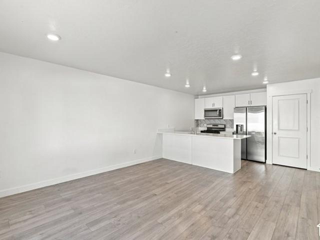 Townhouse for sale in Saratoga Springs, Utah County
