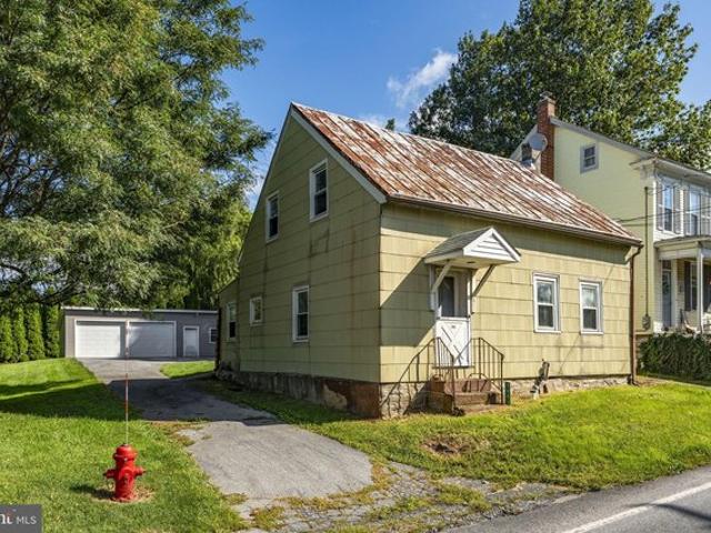 House for sale in Schaefferstown, Heidelberg Township