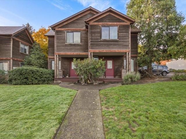 House for sale in Ashland, Jackson County