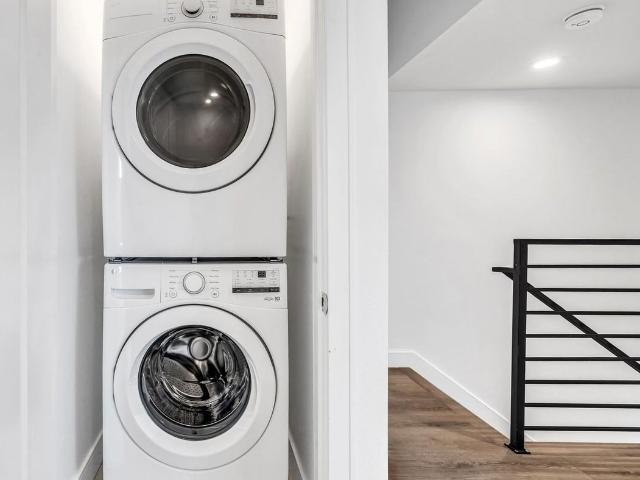 Apartment for rent in Canoga Park, California
