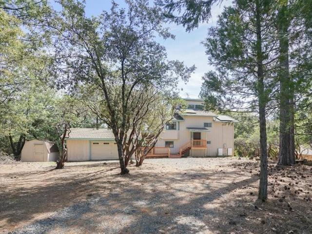 House for sale in Pine Grove, California