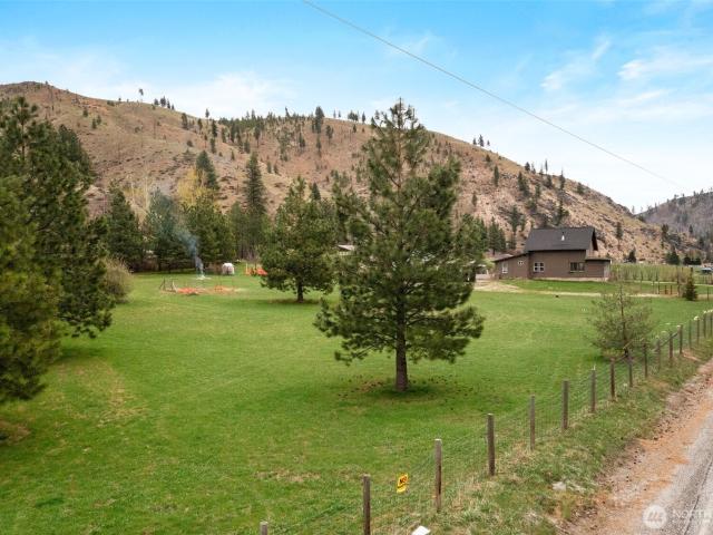 House for sale in Entiat