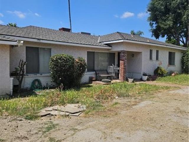 House for sale in Sylmar Neighborhood Council District, Canoga Park