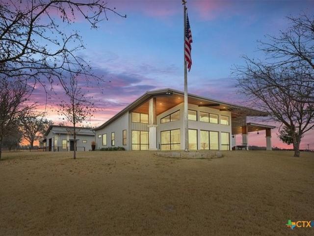 Farm for sale in Moody, Texas