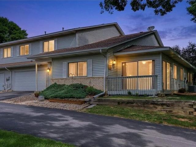 Townhouse for sale in Burnsville, Minnesota