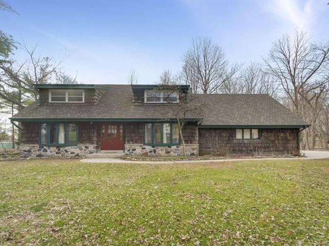 House for sale in Hubertus, Wisconsin