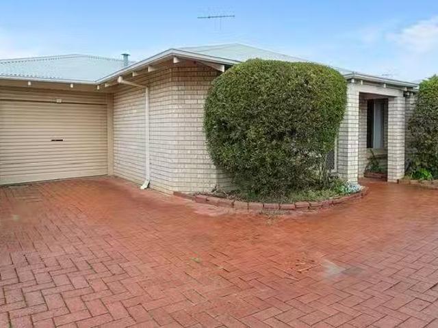 House for rent in Beckenham, Western Australia