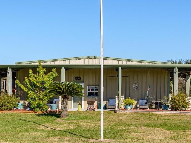 House for sale in Santa Fe, Texas
