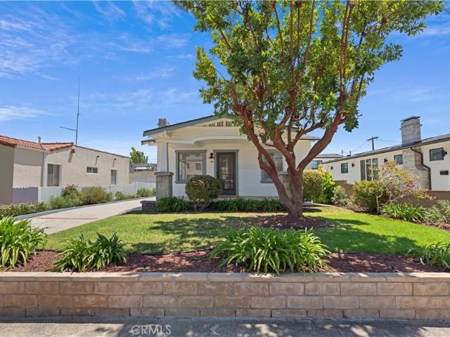 House for sale in Canoga Park, California