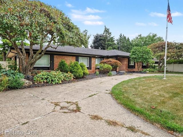 House for sale in Warren, Michigan