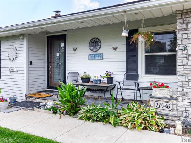 House for sale in Hartland, Michigan