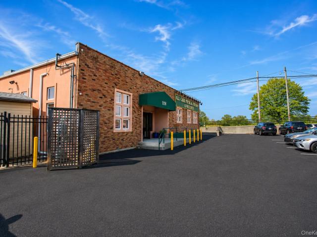 Property for rent in Nassau, New York