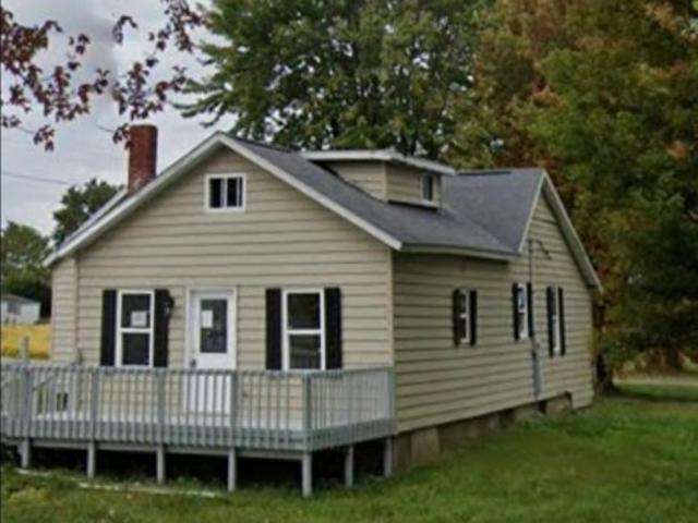 House for sale in Wawaka, Indiana