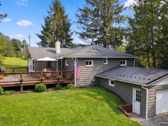 House for sale in Garrett, Maryland