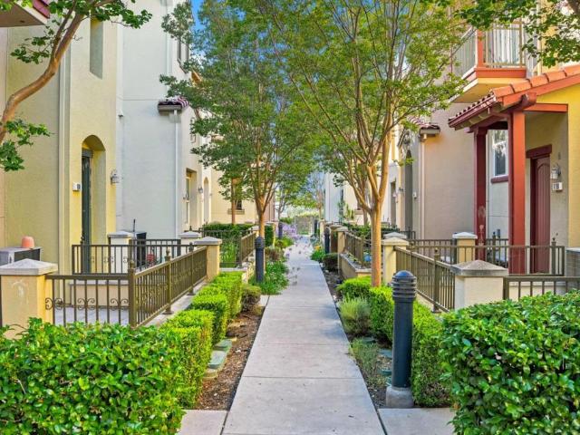Townhouse for sale in Milpitas, California