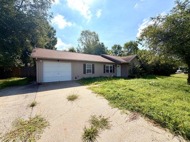 House for sale in Fort Campbell, Kentucky