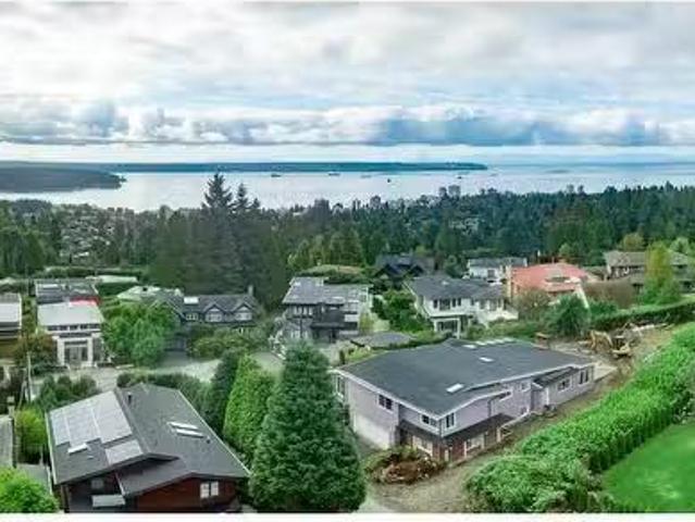 House for sale in West Vancouver, British Columbia