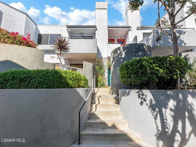 Condo for sale in Simi Valley, California
