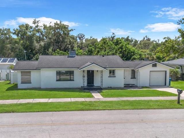House for sale in Deland, Florida