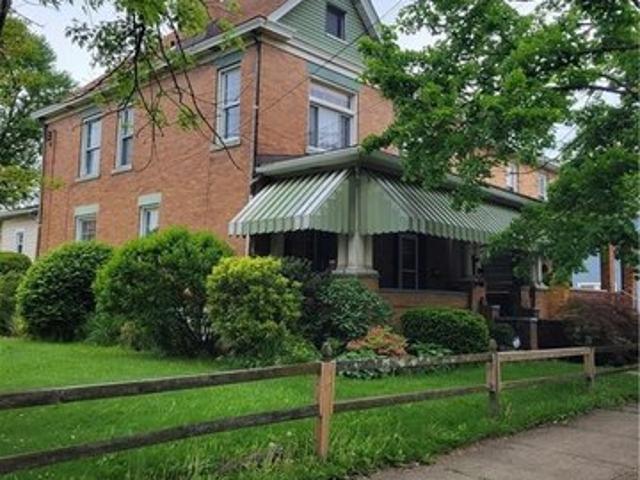 House for sale in Beaver, Pennsylvania