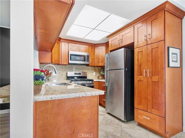 Condo for sale in Browning, Tustin
