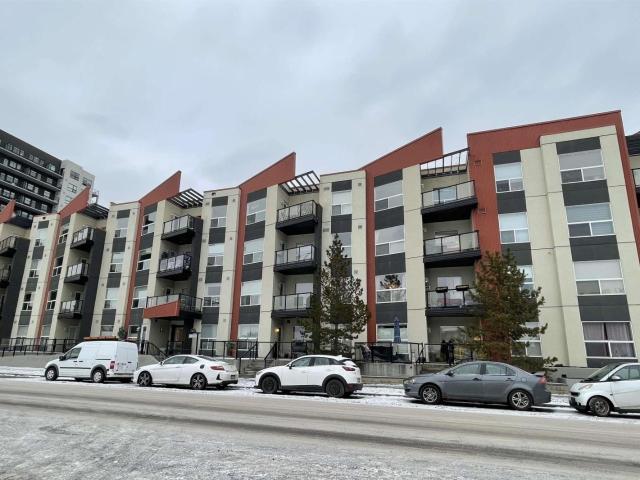 Apartment for sale in Wedgewood, Alberta