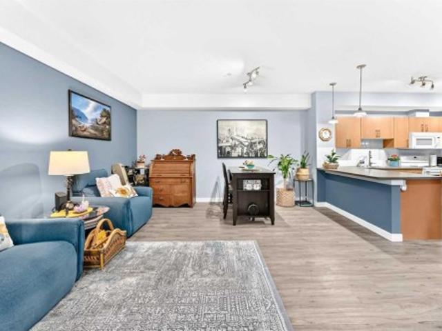Condo for sale in Newport Country Hills Village, Calgary