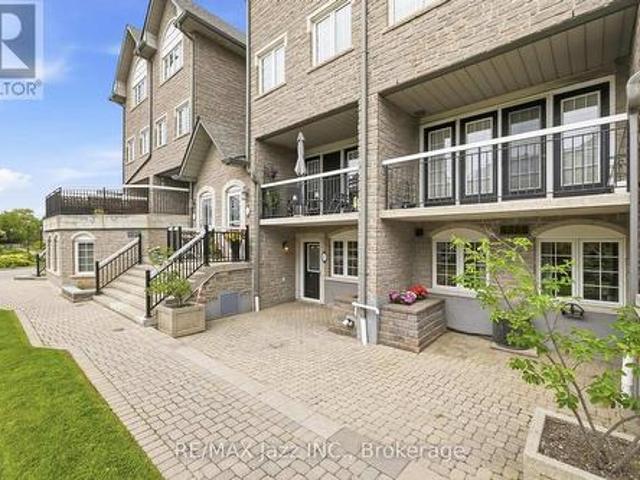 Townhouse for sale in Durham, Ontario