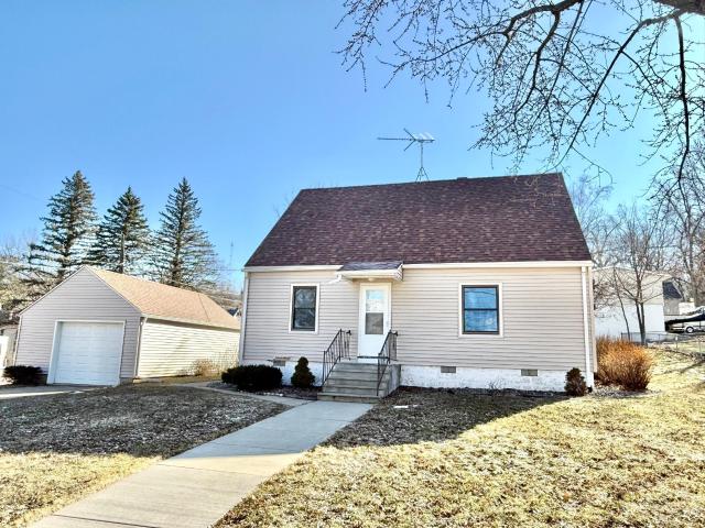 House for sale in Cannon Falls, Minnesota