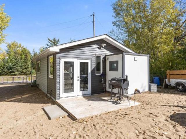 House for sale in Alberta