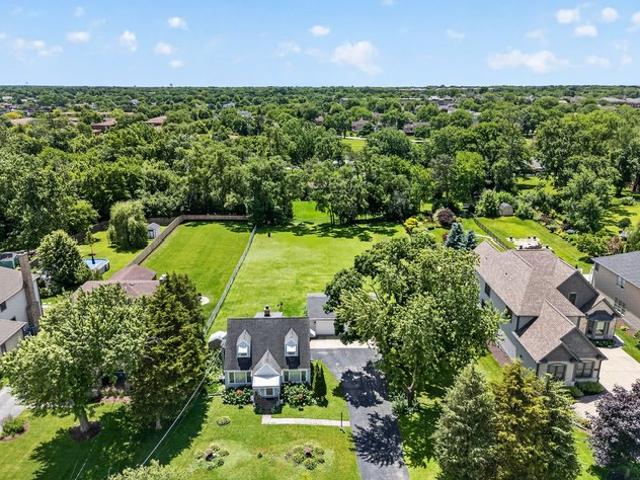 House for sale in Downers Grove, Illinois