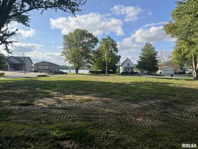 Land for sale in Hampton, Illinois