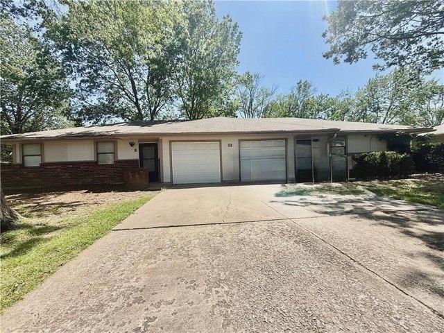 House for sale in Grain Valley, Missouri