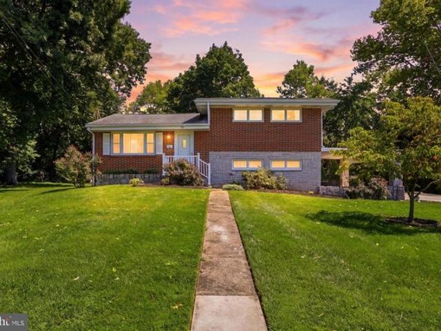 House for sale in Cumberland, Pennsylvania