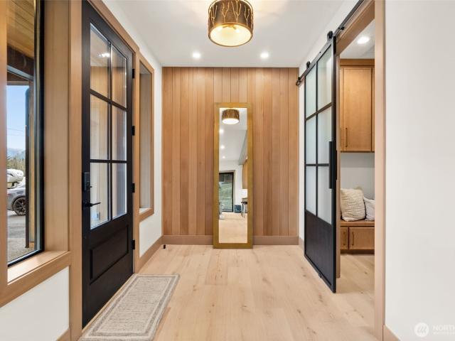 House for sale in Packwood, Washington